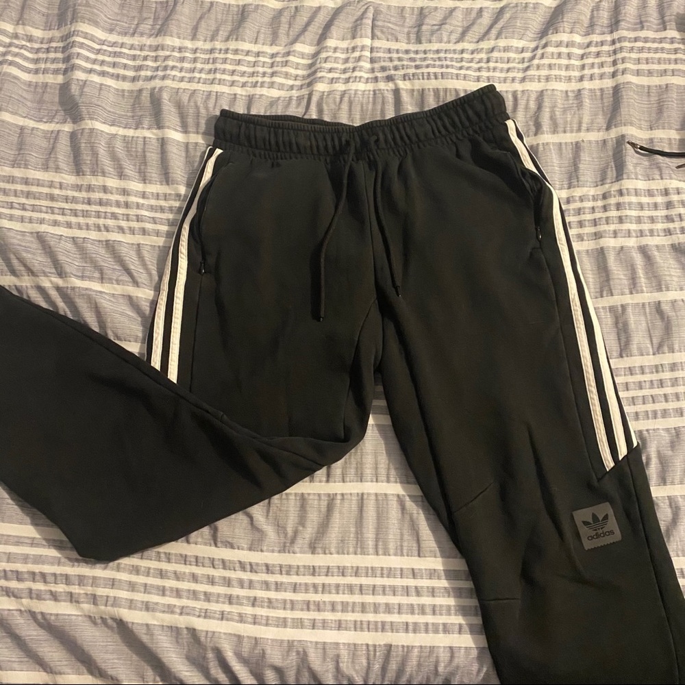 Black Adidas Sweatpants/Joggers